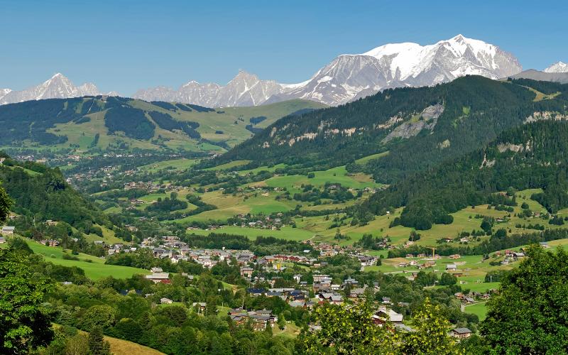 What to do in Praz-sur-Arly in Summer or Winter